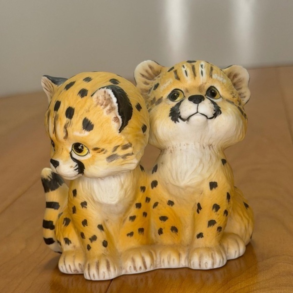 Vintage 1984 Enesco Endangered Young'uns Cheetah Cub Figurine – Morehead Mexico